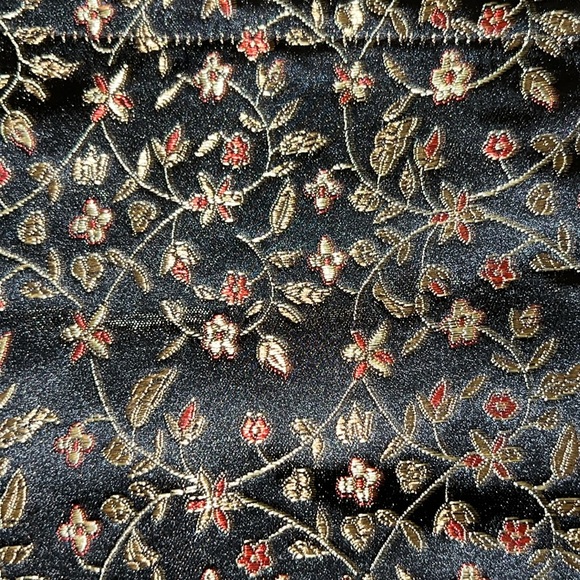 Floral Silk Drawstring Bag - Picture 10 of 10